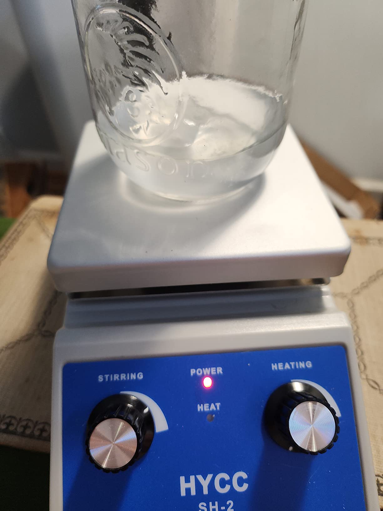 HYCC Magnetic Stirrer Hot Plate Max 716°F, 100-2000RPM Hot Plate with Magnetic Stirrer, 2000mL Magnetic Hotplate Stirrer customer photo 2