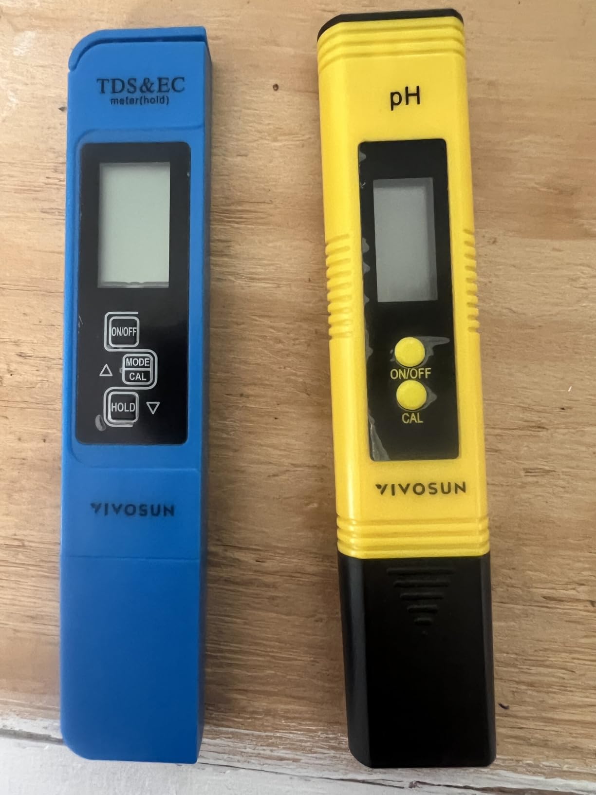 VIVOSUN Digital pH and TDS Meter Kits, 0.01pH High Accuracy Pen Type pH Meter ± 2% Readout Accuracy 3-in-1 TDS EC Temperature Meter for Hydroponics, Pool and Aquarium, Yellow Blue, UL Certified customer photo 1