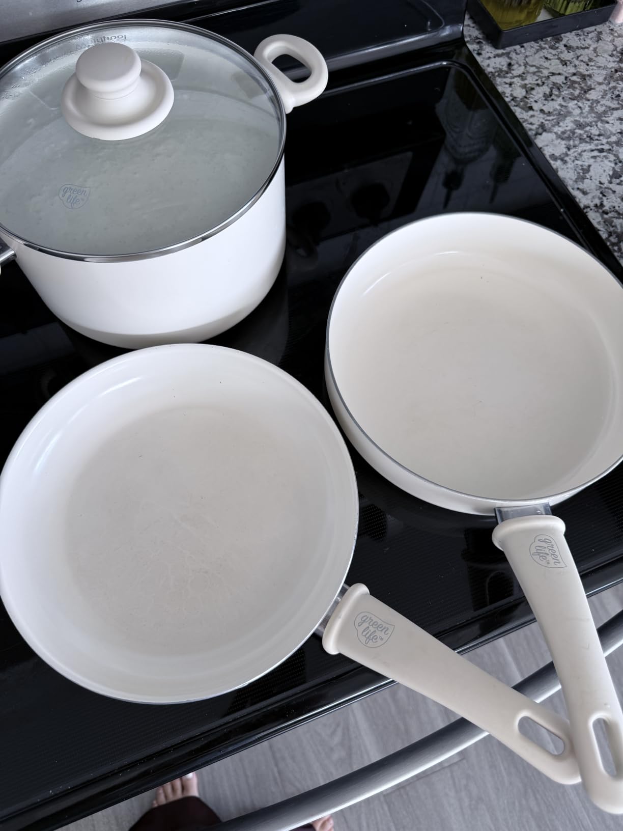 GreenLife 16 Piece Ceramic Nonstick Pots & Pans Cookware Set, Turquoise | PFAS-Free Ceramic Nonstick, Stockpot, Frying Pans, Saucepans, Sauté Pan, Stay-Cool Handles, Dishwasher & Oven Safe up to 350F customer photo 1