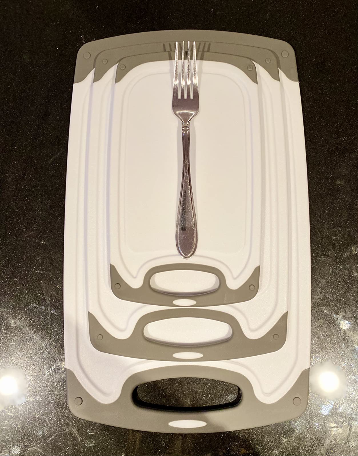 Cutting Boards for Kitchen - BPA-Free Chopping Board - Different Sizes & Non Slip Handles - Reversible, Large Cutting Board Set - Unique Gifts for Cooks Who Have Everything - 3-Pack Gray customer photo 1