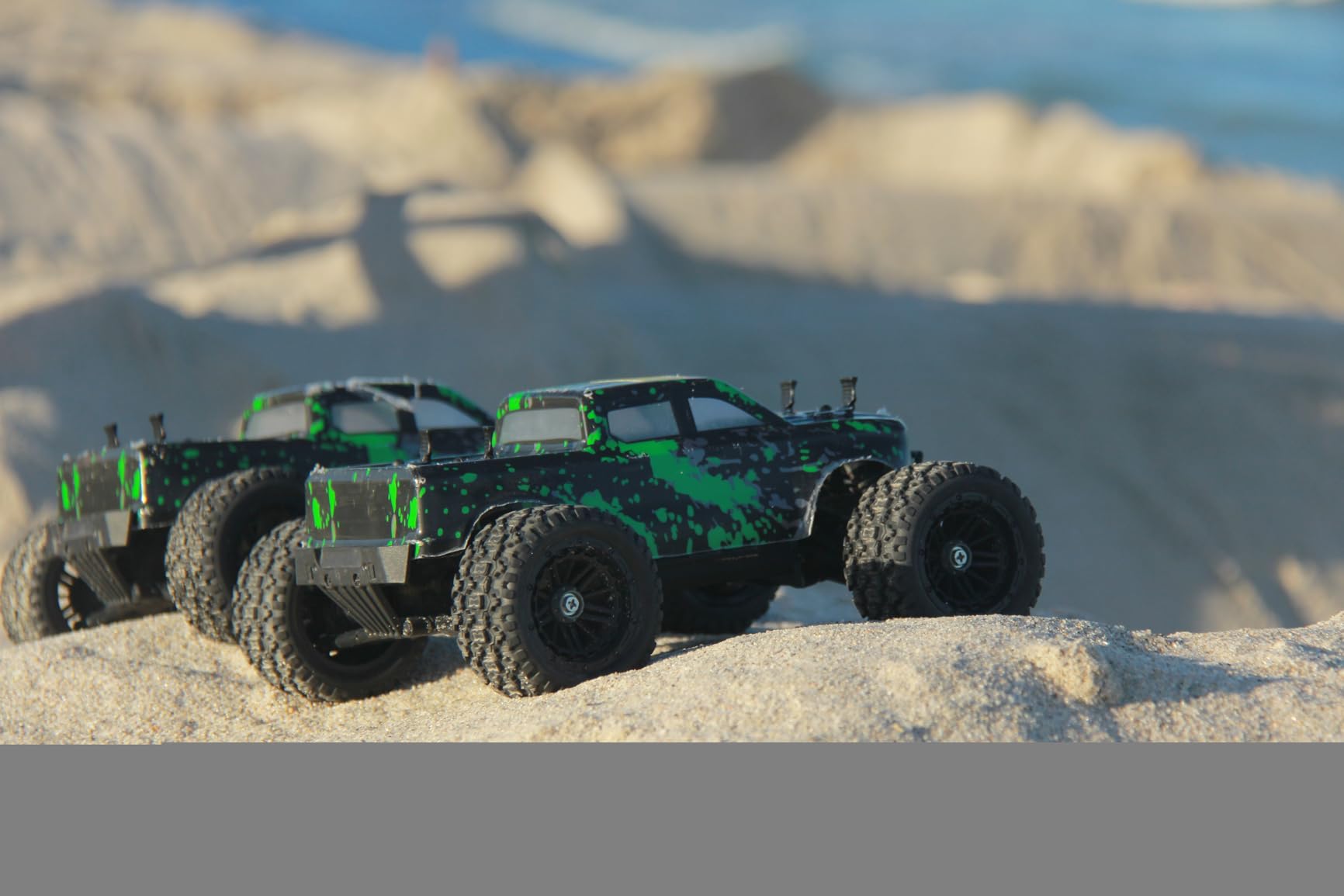 HAIBOXING 18859 1:18 Scale All Terrain RC Car, Hobby 4WD Remote Control Car | 2.4GHz Electric RC Vehicle 36 KPH High Speed 4X4 Waterproof Off-Road RC Truck with Two Rechargeable Batteries customer photo 1