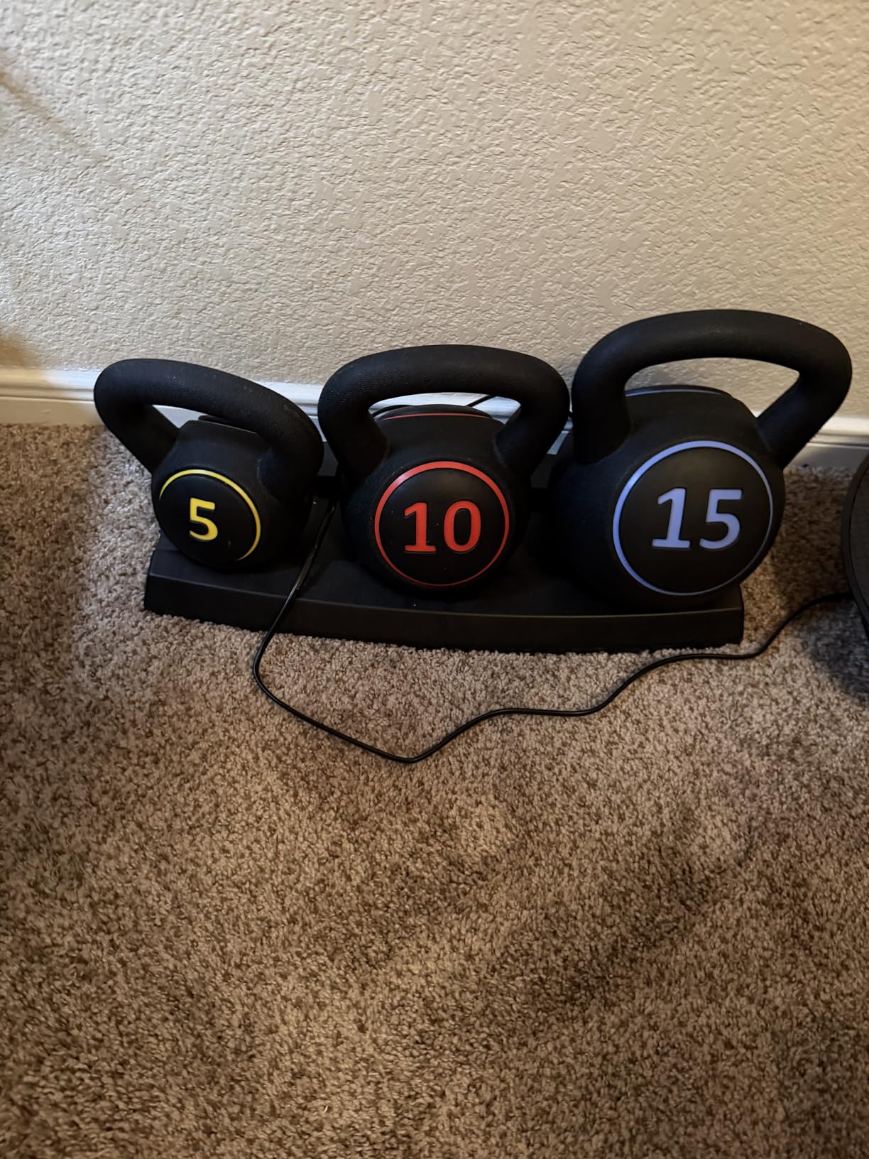 Best Choice Products 3-Piece Kettlebell Set with Storage Rack, HDPE Coated Exercise Fitness Concrete Weights for Home Gym, Strength Training, HIIT Workout 5lb, 10lb, 15lb customer photo 1