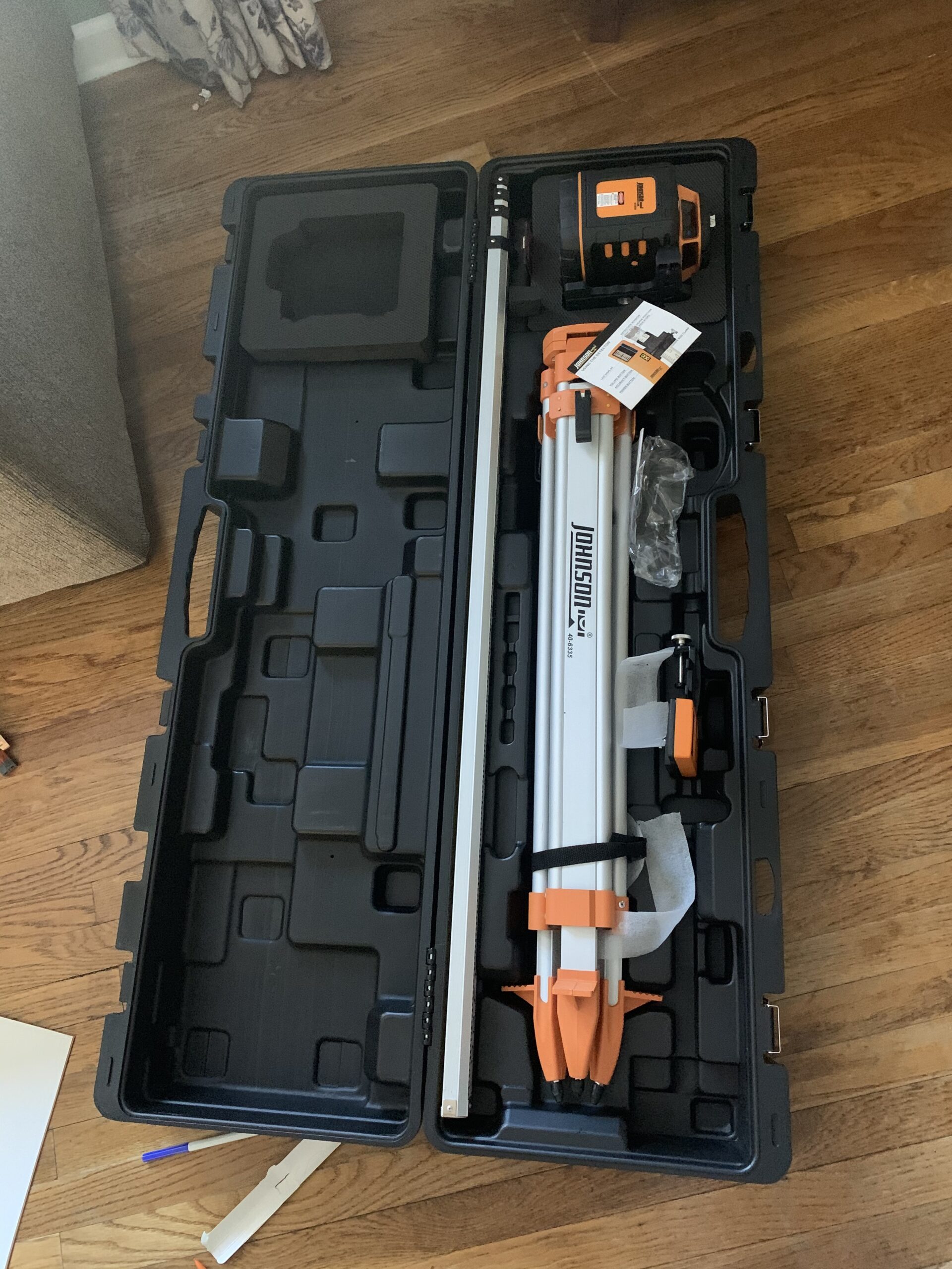 Johnson Level & Tool 99-027K Self-Leveling Rotary Laser System customer photo 2