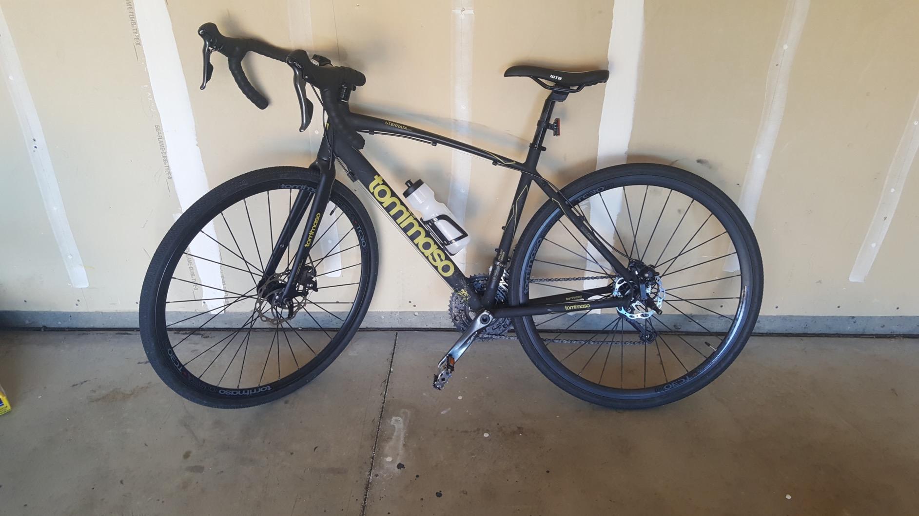 Tommaso Sterrata Sport Performance Aluminum Gravel Bike Carbon Fork Shimano Claris 24 Speeds Road Bicycle customer photo 1