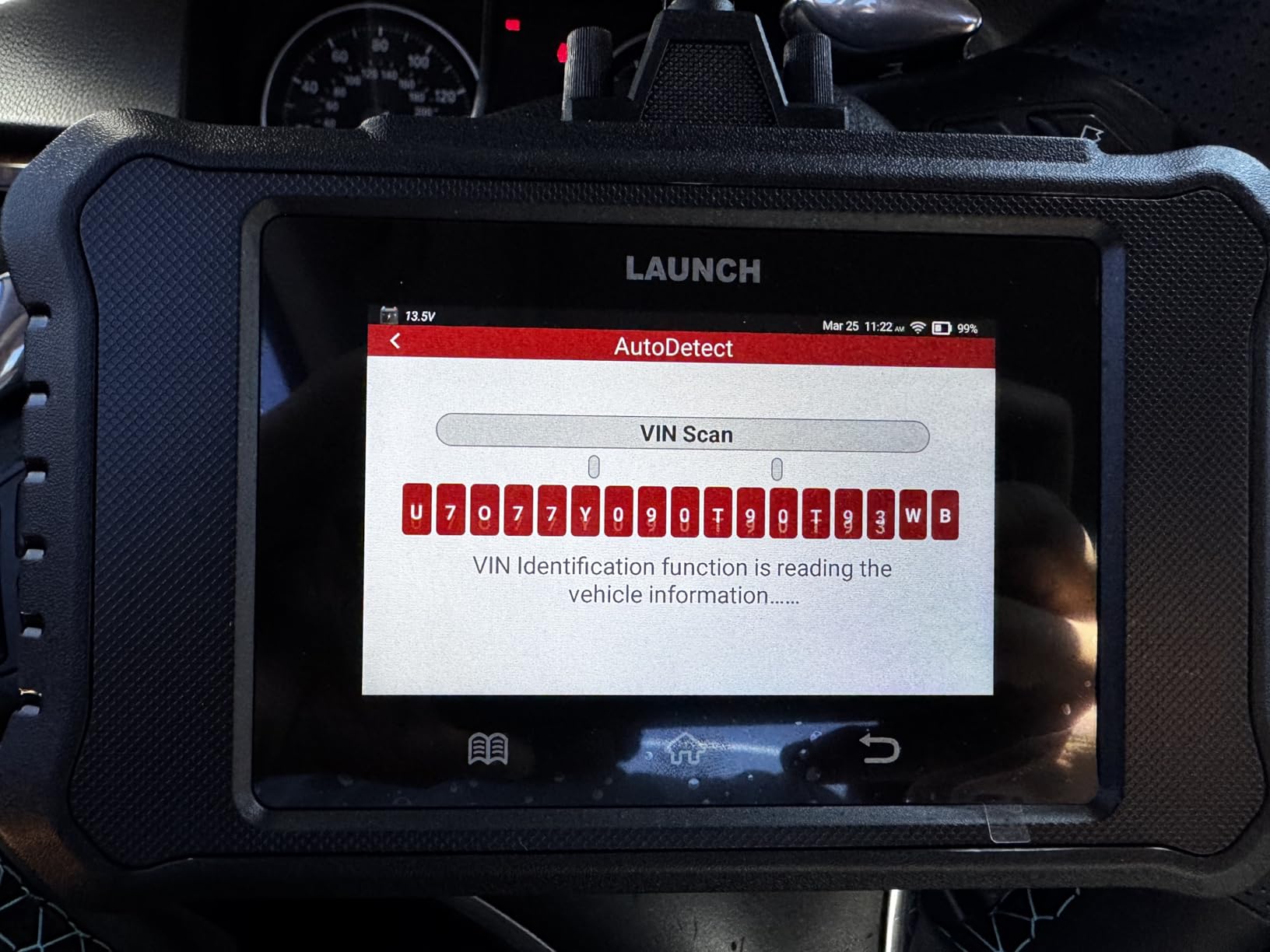 LAUNCH X431 Creader Elite 2.0 BBA OBD2 Car Scanner for BMW/Mercedes-Benz/VW/Audi/Maybach/Mini/RollsRoyce, Full System Bidirectional Scan Tool, ECU Coding, Full Reset Services, Lifetime Free Update customer photo 2