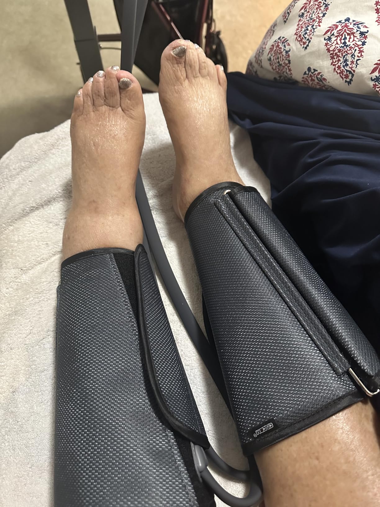 CINCOM Leg Massager for Circulation and Pain Relief FSA - HSA | Air Compression Leg and Calf Massager with 2 Modes 3 Intensities Helpful for Muscles Relaxation Gifts customer photo 1