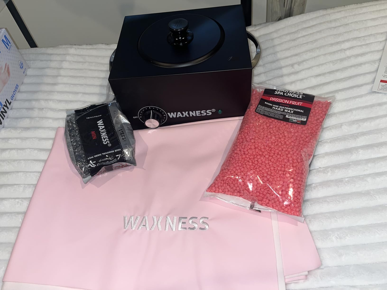Waxness WN-6003 Elite-Series Large Professional Wax Heater Matte Black, 5.5 lb Capacity, Electronic Temperature Control, 300W, for Professional Use customer photo 1