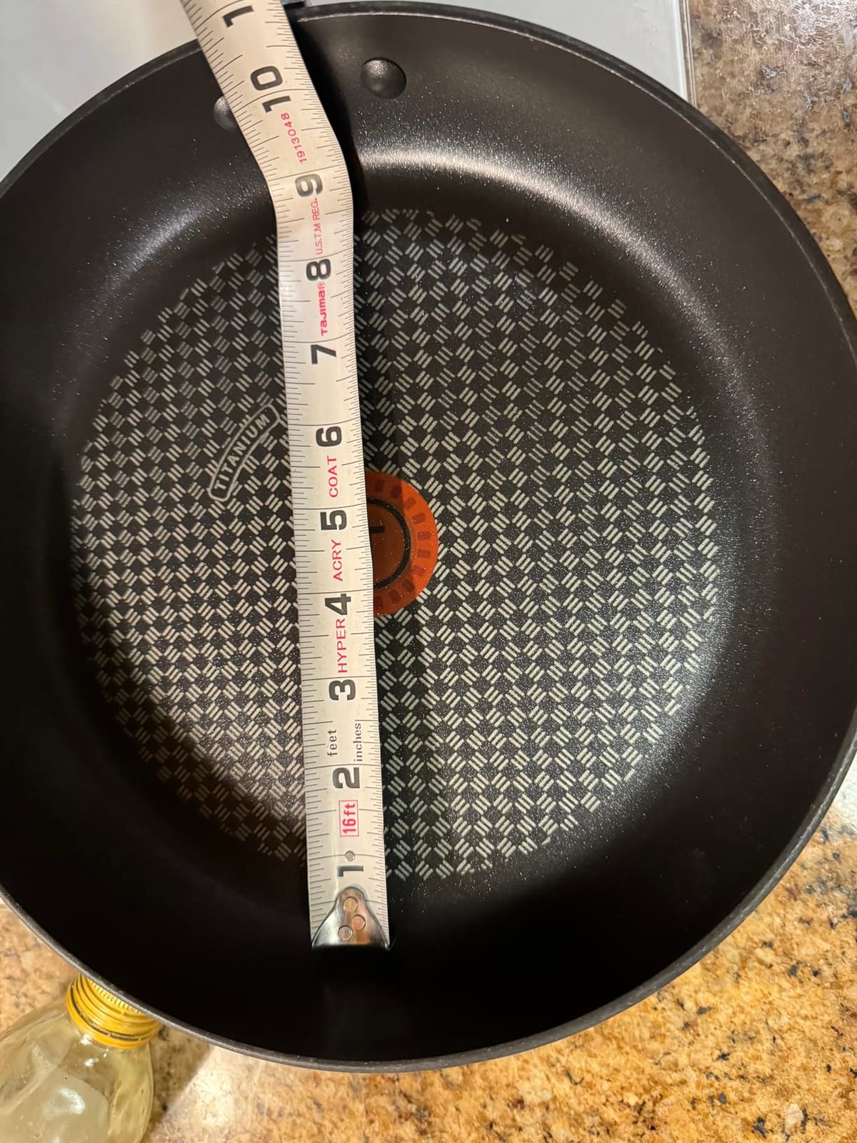 T-fal Ultimate Hard Anodized Nonstick Fry Pan Set, 2-Pack, 10, 12 Inch, Oven Broiler Safe 400F, Cookware, Pots and Pans Set Non Stick, Kitchen Frying Pans, Cooking Skillets, Dishwasher Safe, Grey customer photo 2