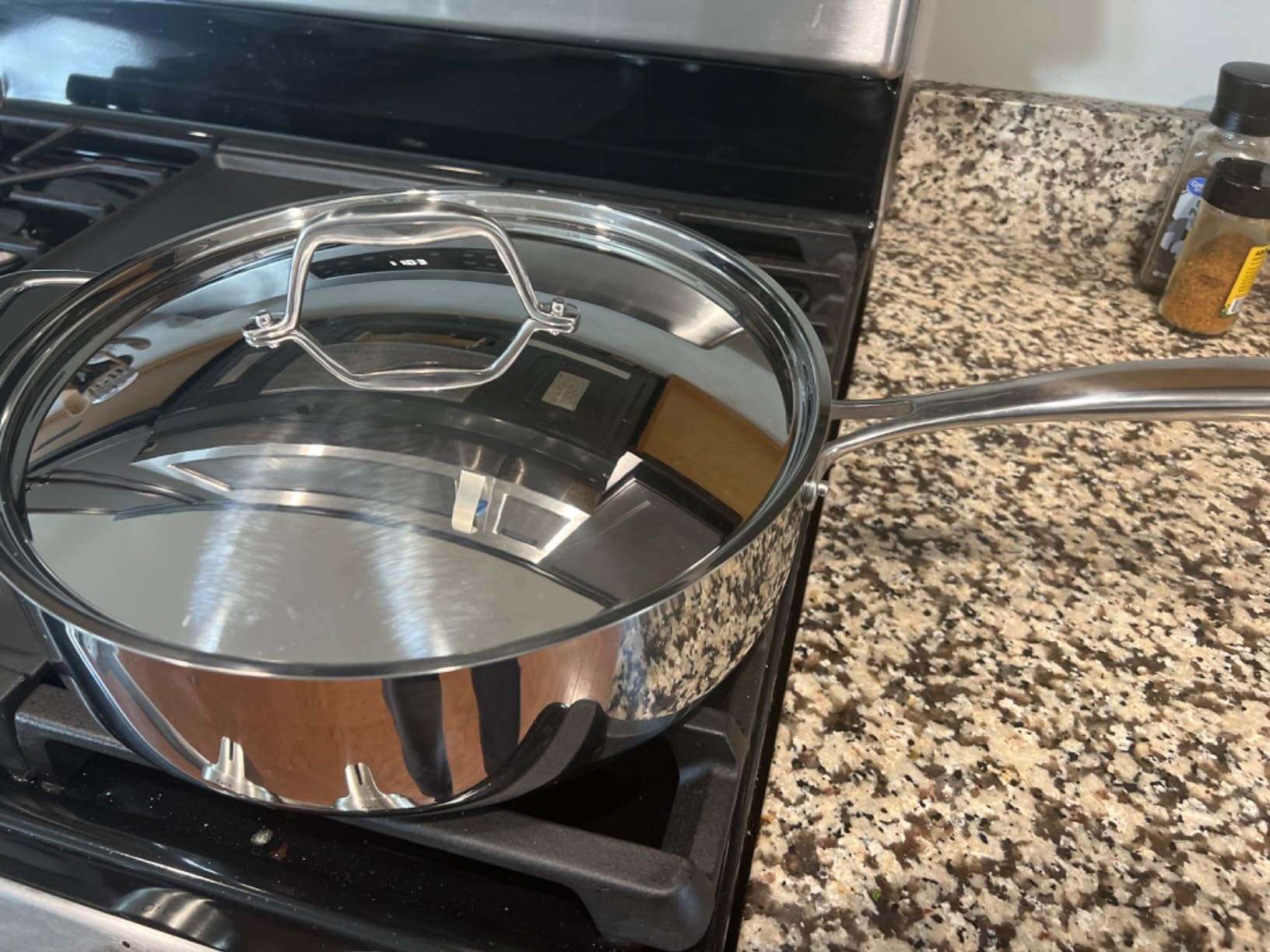 Tramontina Signature Tri-Ply Clad Stainless Steel 6-Quart Saute Pan | Induction-Ready Cooking Pan, Dishwasher-Safe, NSF-Certified, Made in Brazil customer photo 2