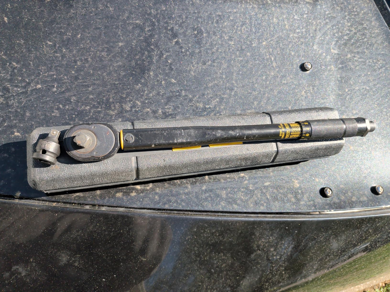 LEXIVON Torque Wrench 1/2-Inch Drive Click 10~150 Ft-Lb/13.6~203.5 Nm (LX-183) customer photo 2