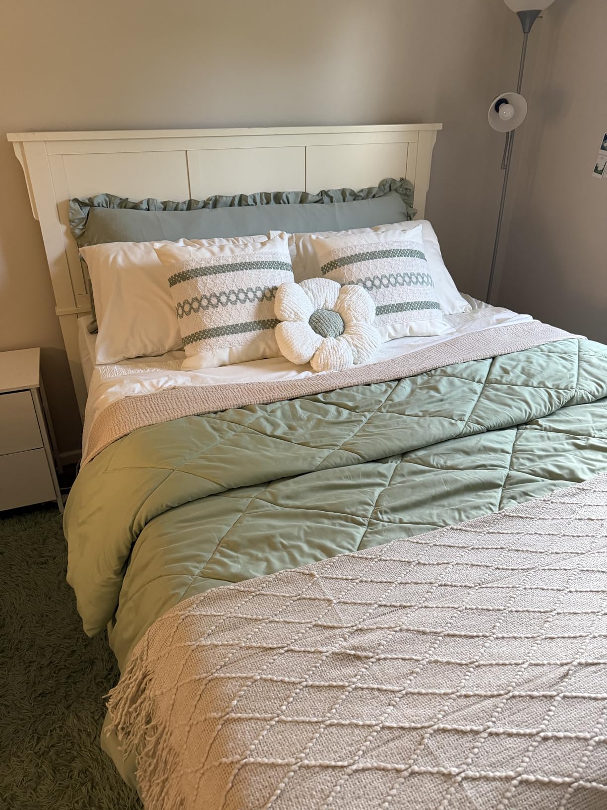 Bedsure Queen Sheet Set - 4 Pieces Soft, Breathable, Cooling Bed Sheets | Hotel Luxury Bedding, Oeko-Tex, Easy Care, Deep Pocket, Fade Resistant, Shrink Resistant, Sturdiness, Emboss Design customer photo 2
