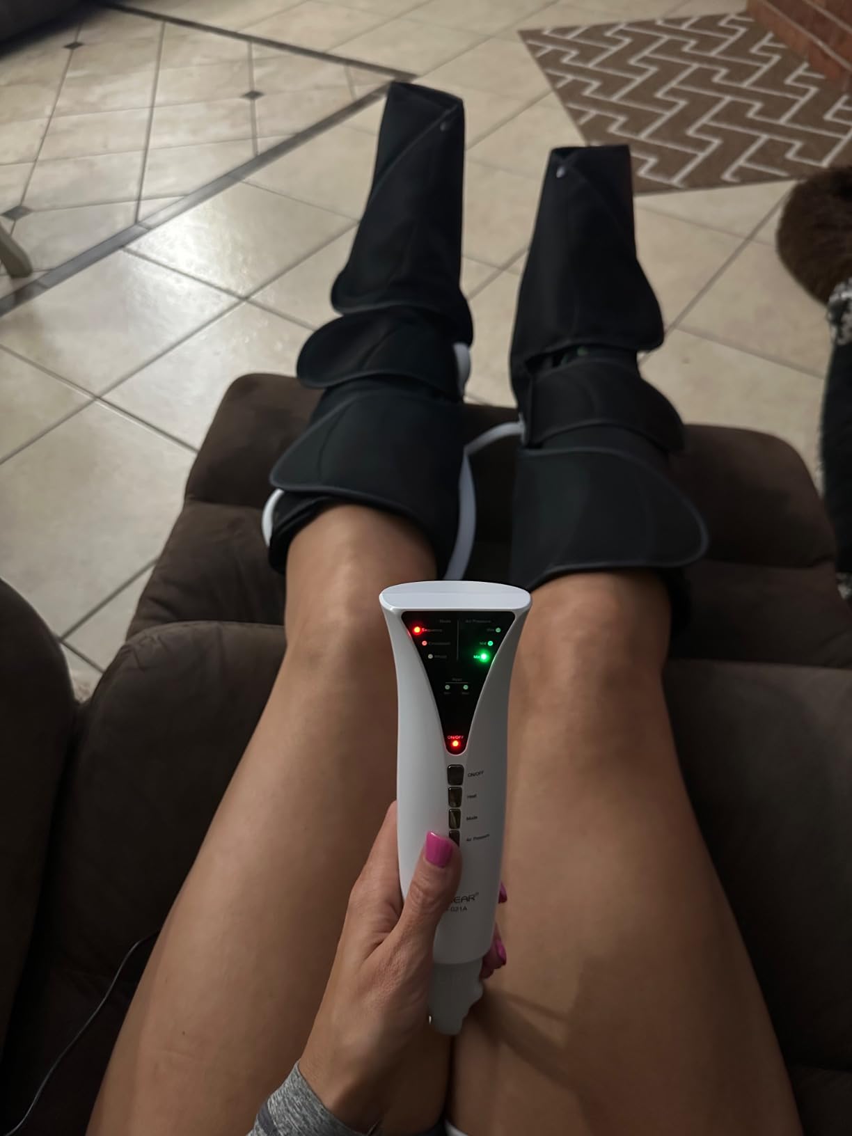 QUINEAR Air Compression Leg Massager with Heat for Circulation FSA-HSA | foot calf massager with 3 modes,3 intensities,2 heat,2 Adjustable Extensions,Good for Pain Relief Edema RLS,gift for Dad Mom customer photo 2