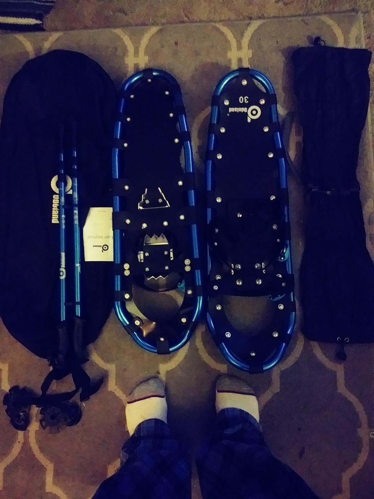 Odoland 21/25/30 Inch Snowshoes with Trekking Poles for Men Women Youth, Waterproof Snow Leg Gaiters and Carrying Bag, Lightweight Aluminum, Heel Lift, Snow Shoes Easy to Wear customer photo 1