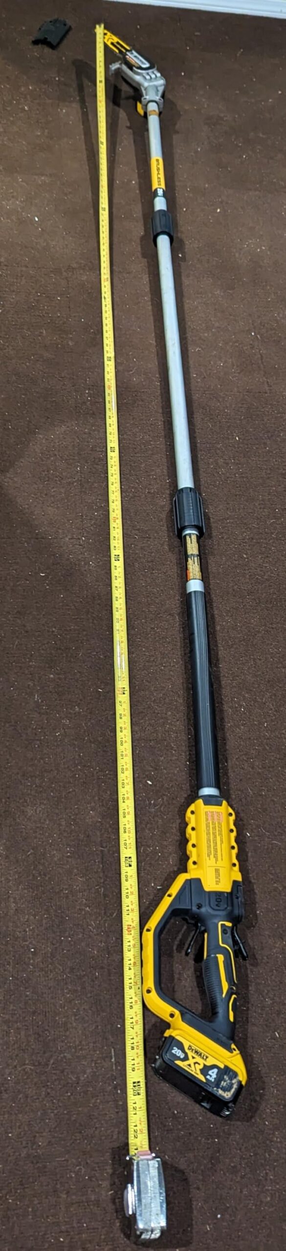 DeWalt KIT Pole Saw 4AH Batt 20V 15FT DCPS620M1 customer photo 1