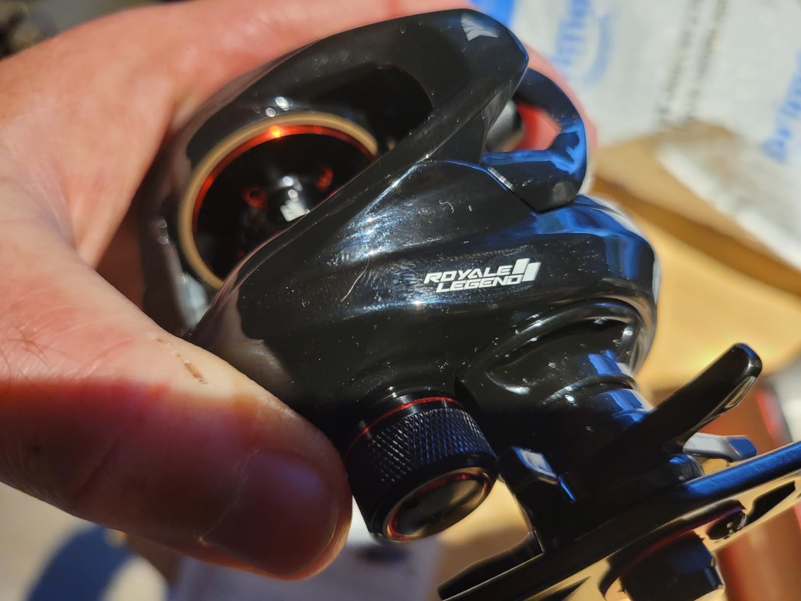 KastKing Royale Legend II Baitcasting Reels, Available in 5.4:1 and 7.2:1 | Max Drag: 17.64 lb, 5+1 BB, 7.2 oz, Stainless Steel Main Shaft, CNC Aluminum Spool, Cross-Fire 8 Magnet Braking System customer photo 2