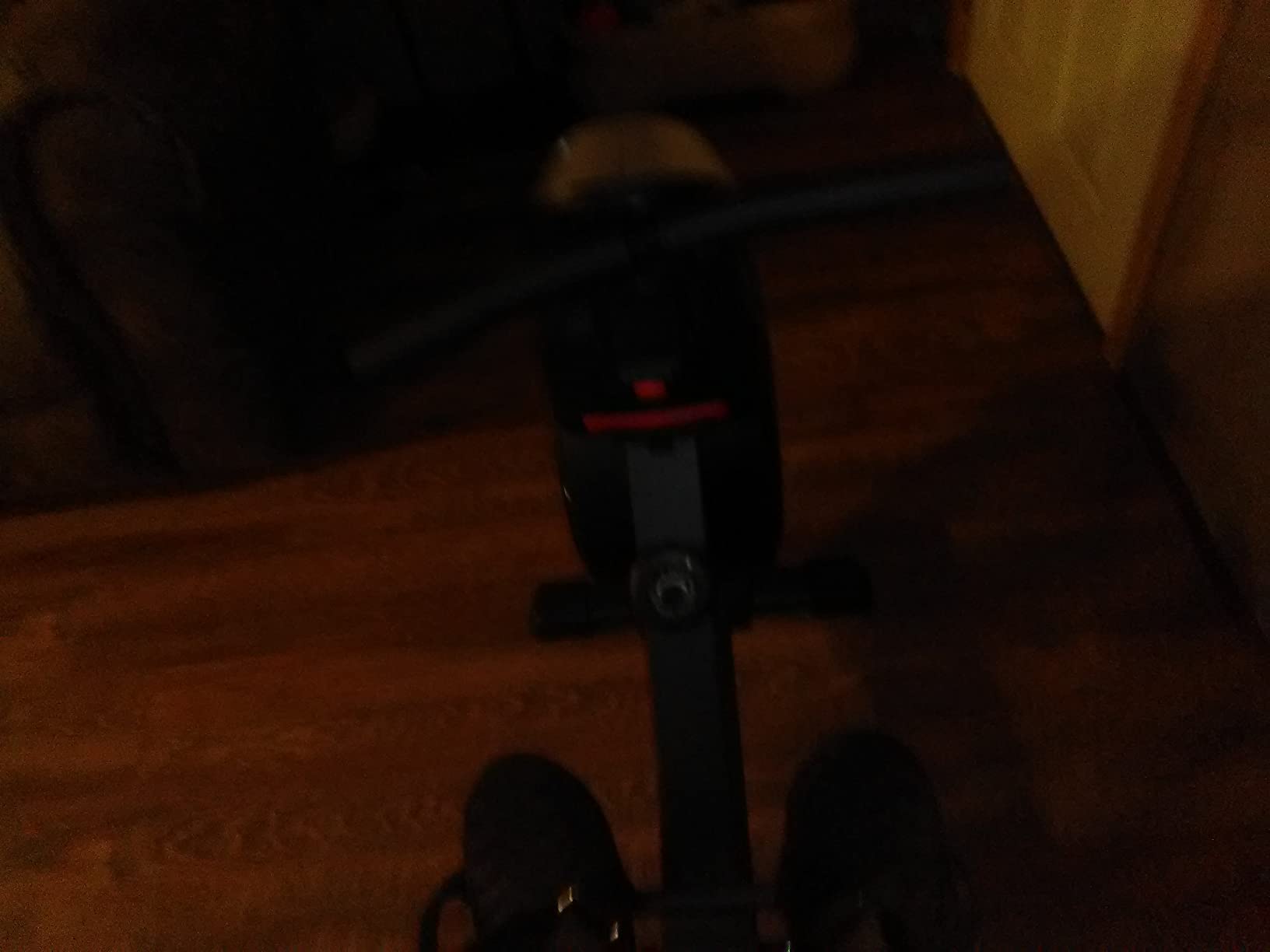 SereneLife Air & Magnetic Rowing Machine - Measures Time, Distance, Stride, Calories - For Gym or Home Cardio Workout customer photo 1