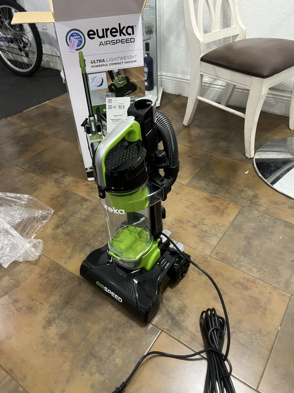 Eureka Vacuum Cleaners for Home, Airspeed Ultra-Lightweight, NEU10AE4 | Senior-Friendly 7.7 lb Pet Hair Upright Vacuum, Carpet & Hard Floor, Brush, Crevice Tool, Washable Filter, Green customer photo 2