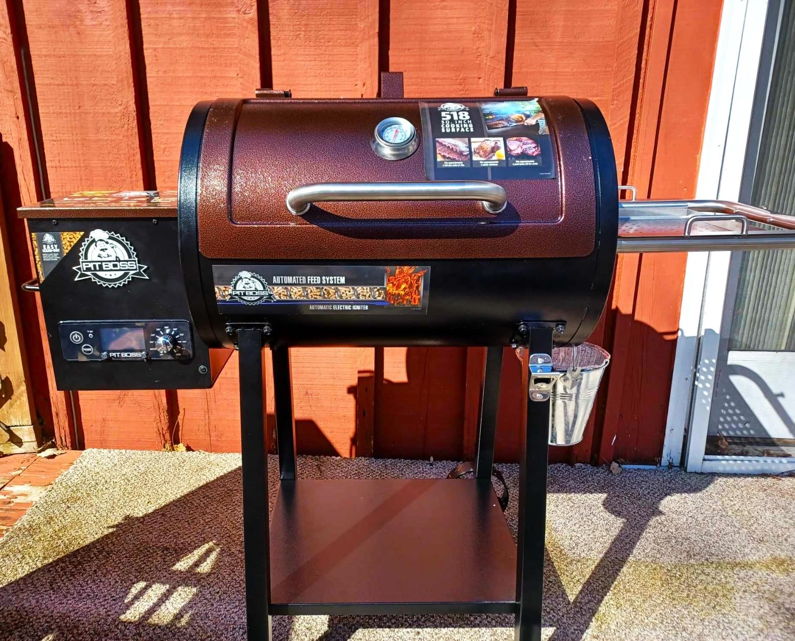 Pit Boss 440 Mahogany Series Wood Pellet Grill & Smoker with Flame Broiler and LED Digital Controller, 518-Sq. In. Cooking Space, 180°F to 500°F Temperature Range, 5 lb. Pellet Hopper, Brown customer photo 1