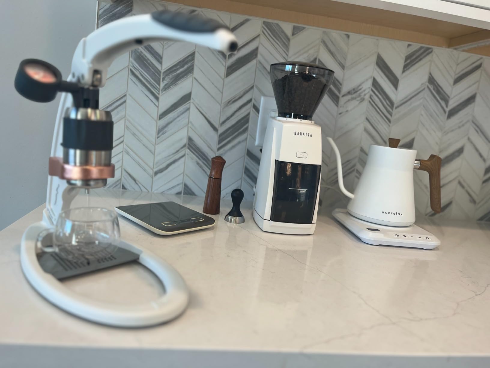 Flair UPDATED 49 PRO (Black) - All manual 49mm lever espresso maker with handled portafilter, pressure gauge and no plastics in brew path customer photo 1