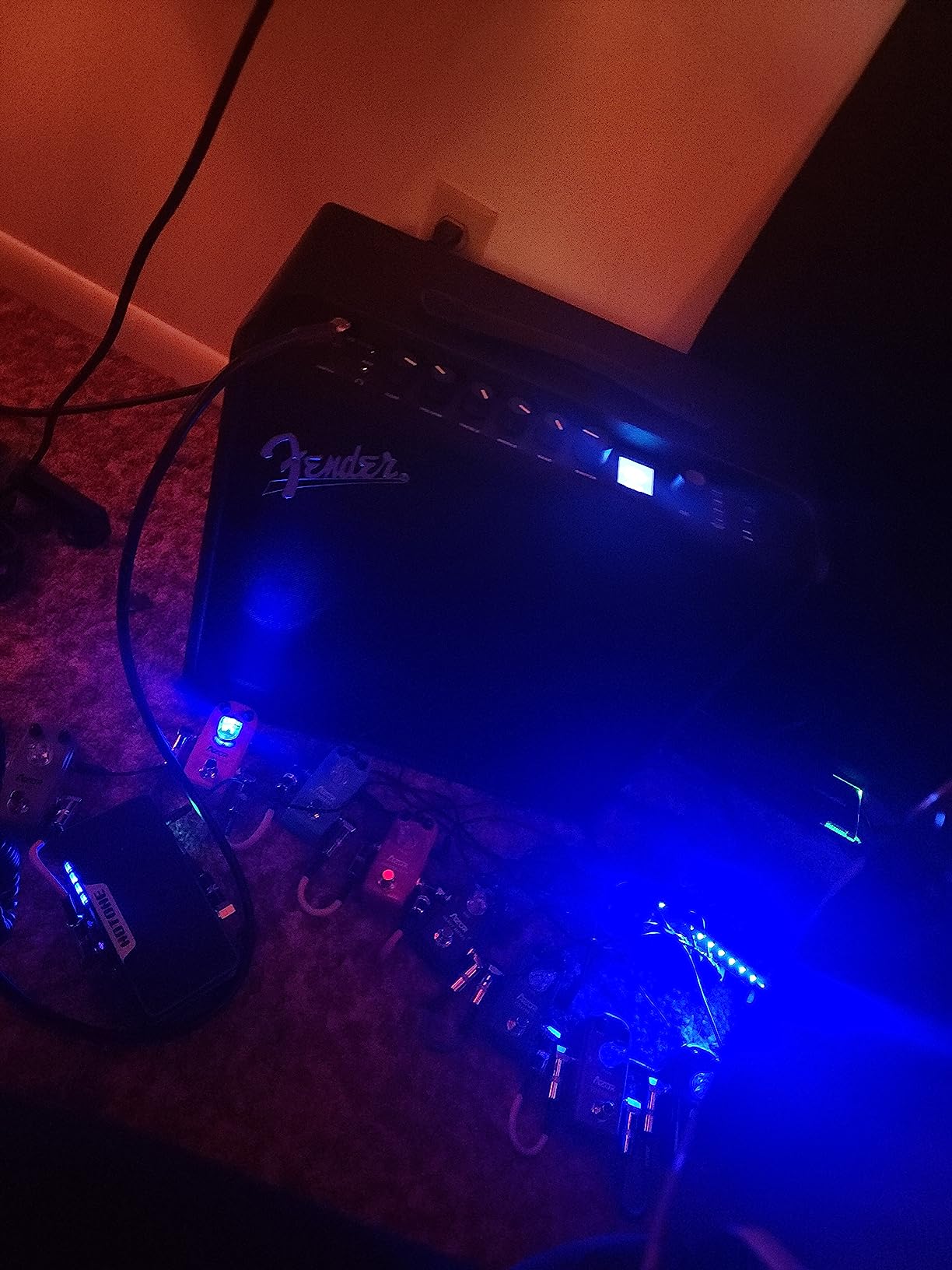 Fender Mustang LT50 Guitar Amp, 50 Watts, with 2-Year Warranty | 30 Preset Effects with USB Audio Interface for Recording, Black customer photo 1