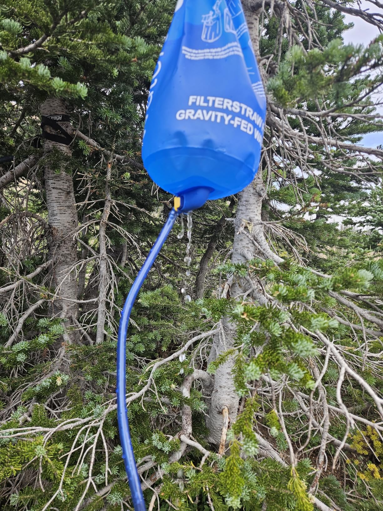 Waterdrop Gravity Water Filter Straw, Camping Water Filter, 0.1 Micron | Survival Water Purifier for Hiking, Backpacking & Emergency Preparedness, Multi-Stage Filter with 1.5 Gallon Water Bag customer photo 1