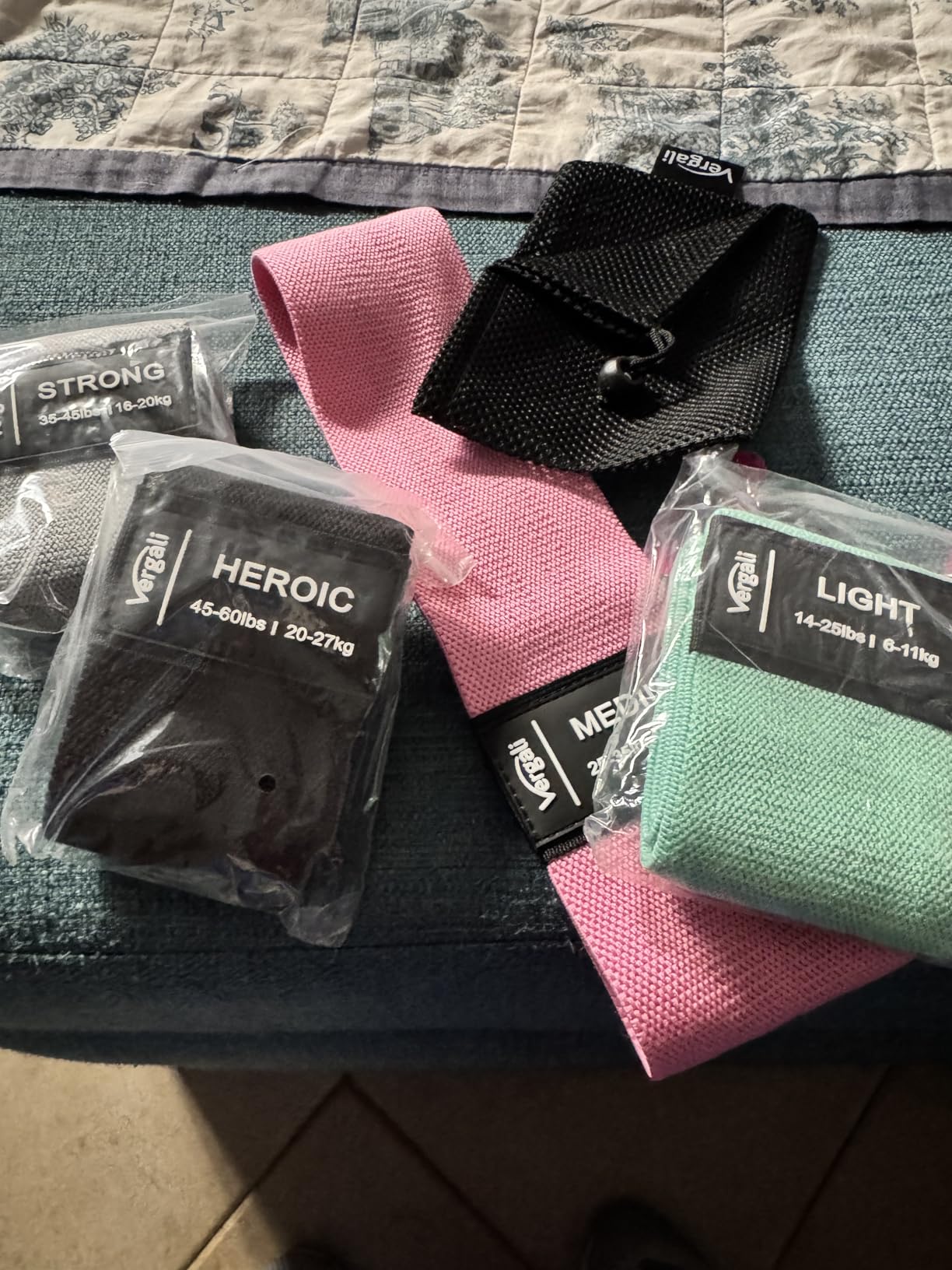 Resistance Bands for Working Out with Workout Bands Guide, 4 Booty Bands for Women Men Fabric Elastic Bands, Exercise Bands for Legs, Hip, Thigh, Glute Bands Set customer photo 1