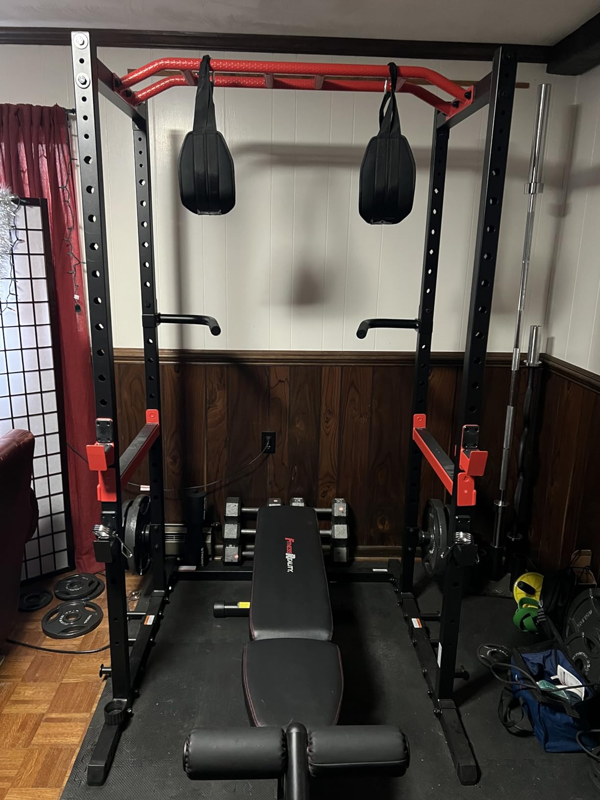Sunny Health & Fitness Power Zone Strength Rack Power Cage - 1000 LB Weight Capacity, Spotter Bar, Angled Pull-Up Bar, J-Hooks, Resistance Band Pins, Optional LAT Pull Down customer photo 1