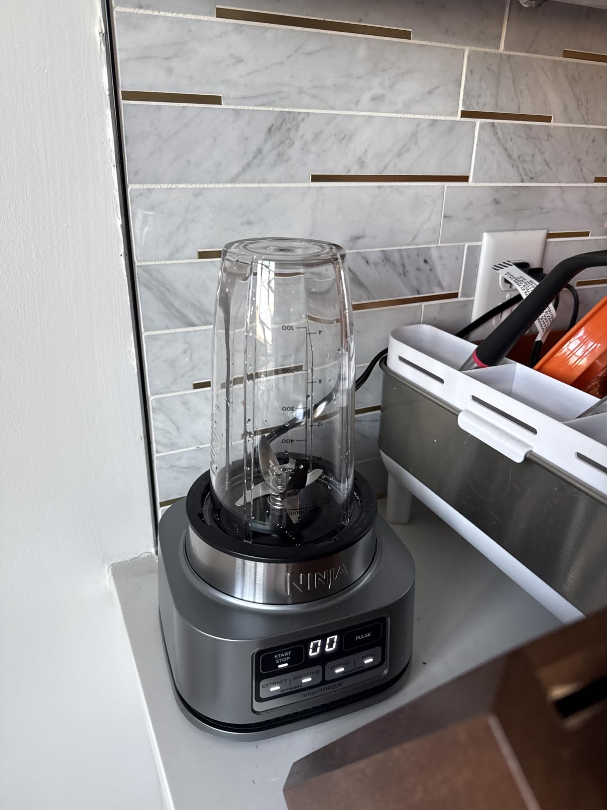 Ninja Foodi Personal Blender & Smoothie Bowl Maker, 1200PW, SS101 customer photo 1