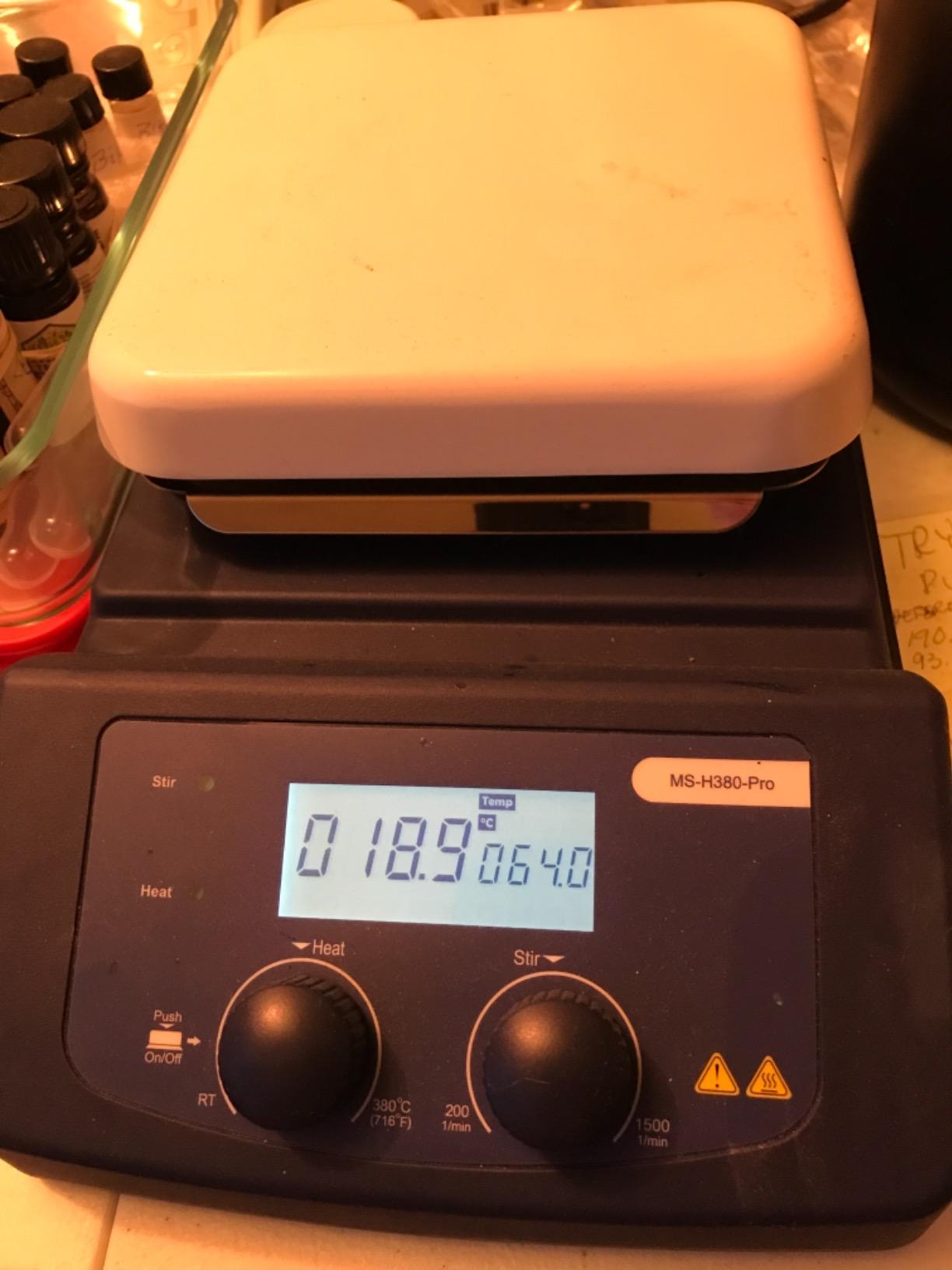 ONiLAB Magnetic Hotplate Stirrer, 380℃ LCD Digital, 200-1500RPM, 5L | Ceramic Coated Aluminum Work Plate with Temperature Probe, Support Stand & Stir Bar Included, for Heating and Mixing customer photo 2