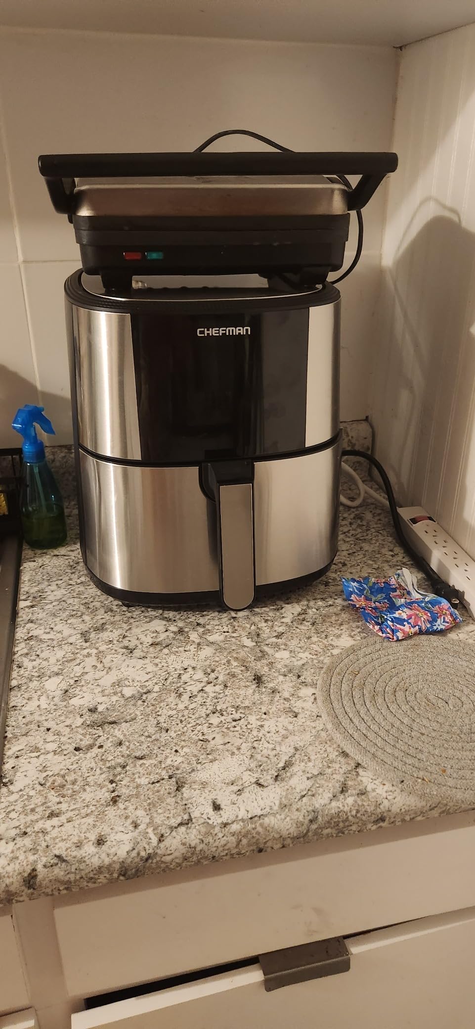 Chefman Air Fryer 8 Qt | TurboFry 4-in-1 with 450°F Hi-Fry Option for Crispier Results | Bake, Dehydrate, Frozen | XL Nonstick Dishwasher-Safe Basket | Stainless Steel customer photo 2