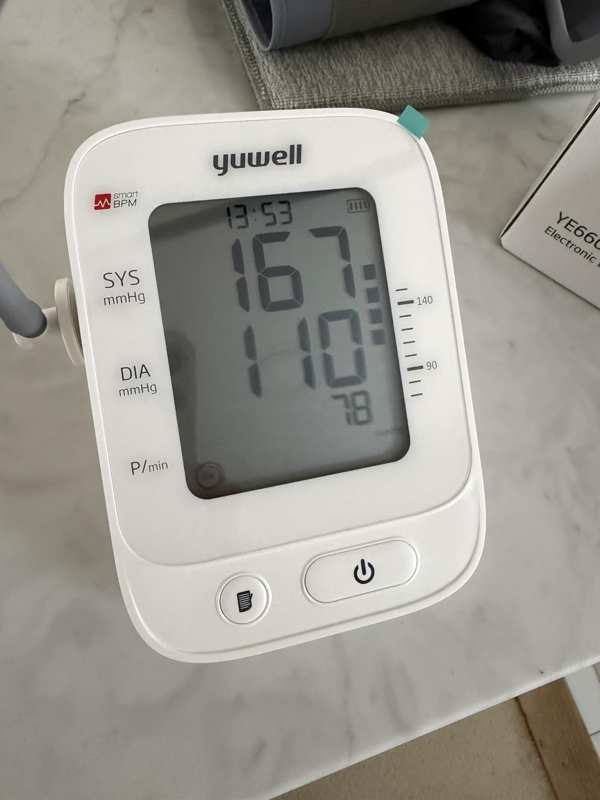 yuwell Blood Pressure Monitor, Large Upper Arm Blood Pressure Cuff, Digital Blood Pressure Machine for Home Use, Large Display, Stores 99 Readings, Voice Broadcasting with Power Adapter and Batteries customer photo 1