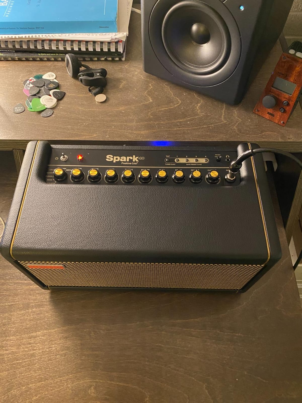 Positive Grid Spark 40-Watt Combo Practice Guitar Amplifier Electric Bass and Acoustic Guitar Amp with Spark Mobile App customer photo 1