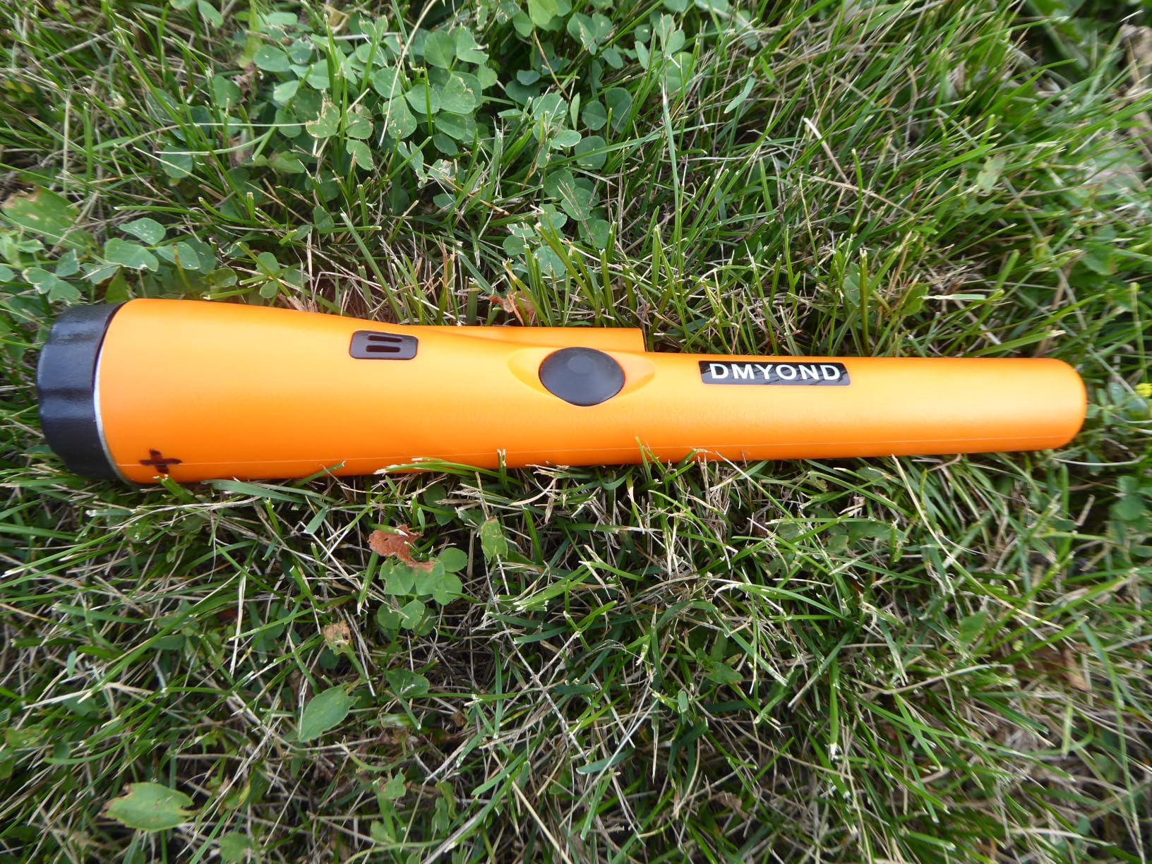 Dmyond Metal Detector Pinpointer - Professional Waterproof Handheld Pin Pointer Wand - High Sensitivity 360° Detection - Search Treasure Pinpointing Finder Probe for Adults, Kids - Orange customer photo 1