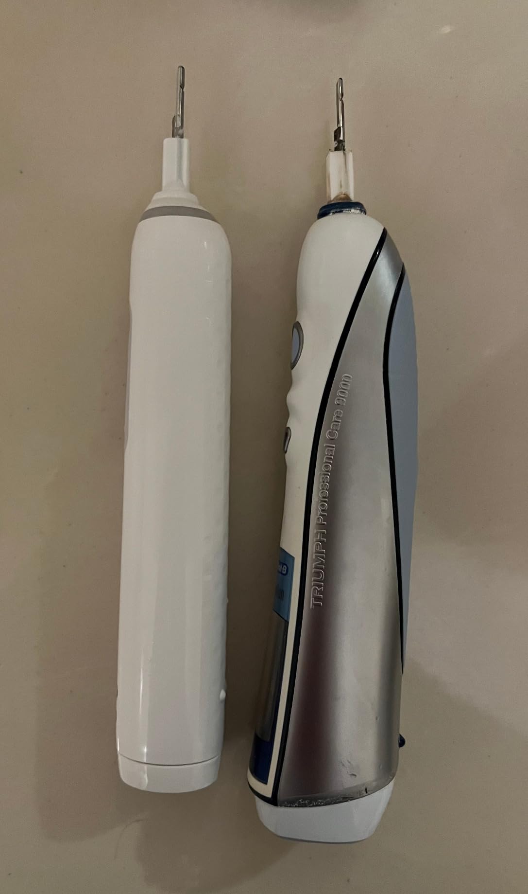 Oral-B Smart 1500 Electric Power Rechargeable Battery Toothbrush, Black customer photo 1