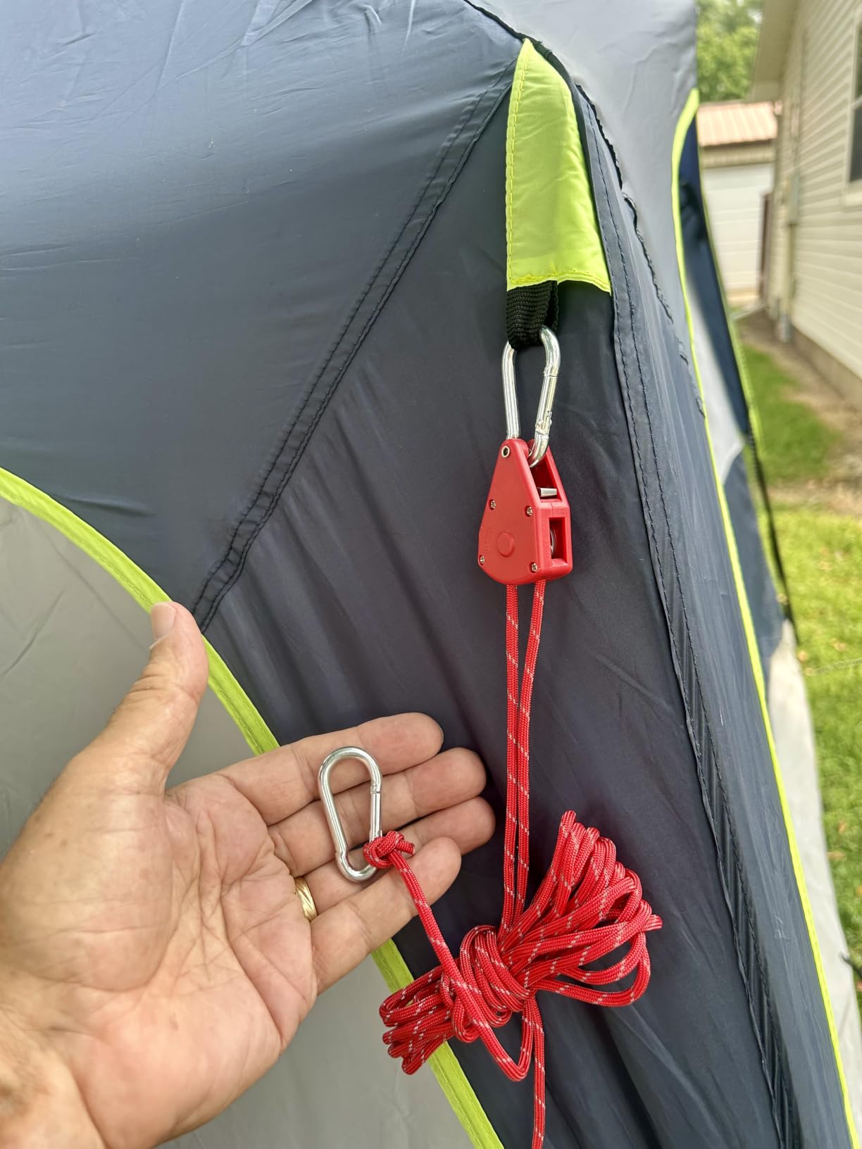 UNP 6 Person Tents for Camping Waterproof Family Cabin Tent with Rainfly | Easy Setup Windproof Double Layer Camping Tent with 1 Mesh Door & 5 Large Mesh Windows 10'X9'X78in(H) customer photo 1