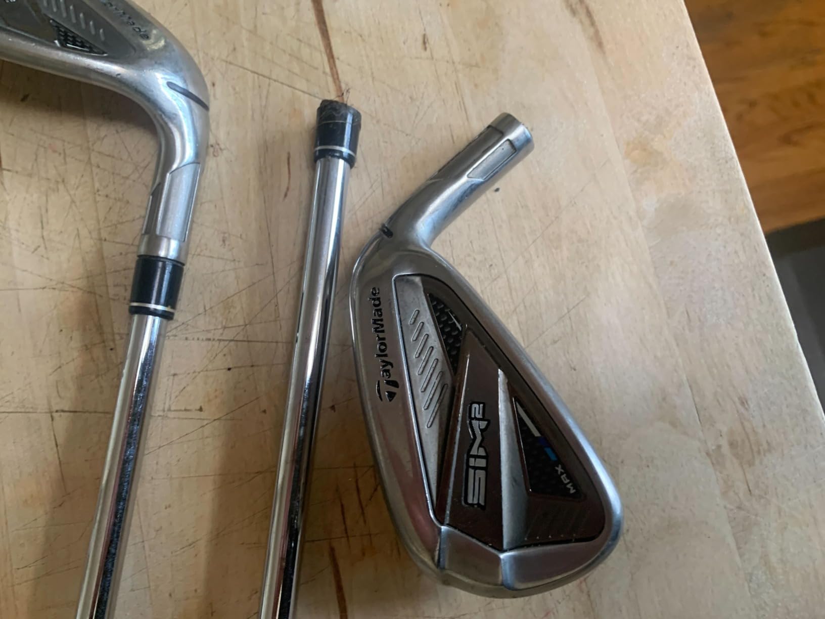 TaylorMade Men SIM2 Max Golf Clubs (Iron Set) customer photo 2