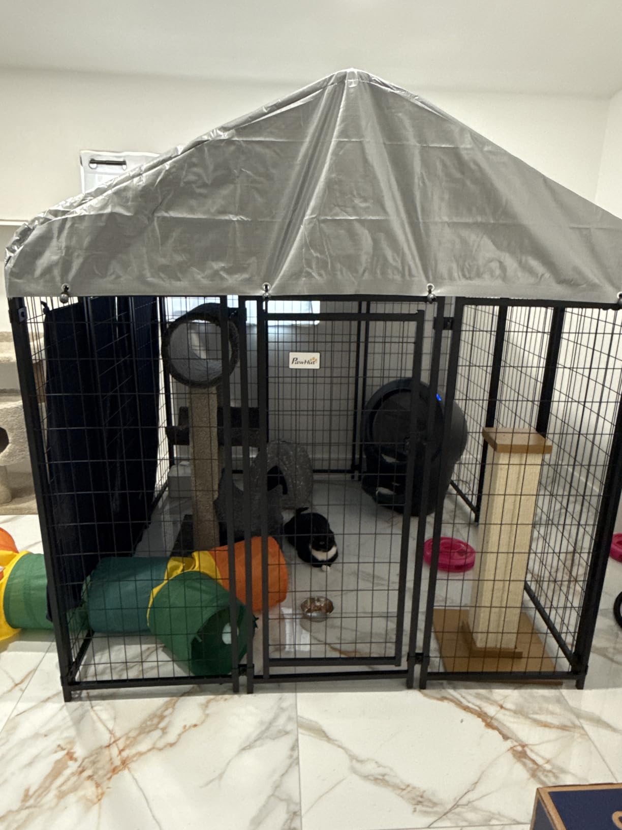 PawHut Outdoor Dog Kennel with Roof, 6' x 4' x 6' Heavy Duty Welded Wire Dog Playpen Enclosure with Escape-Proof Lock, UV-Resistant & Waterproof Cover, for Large Dogs, Chickens, Ducks, Silver customer photo 1