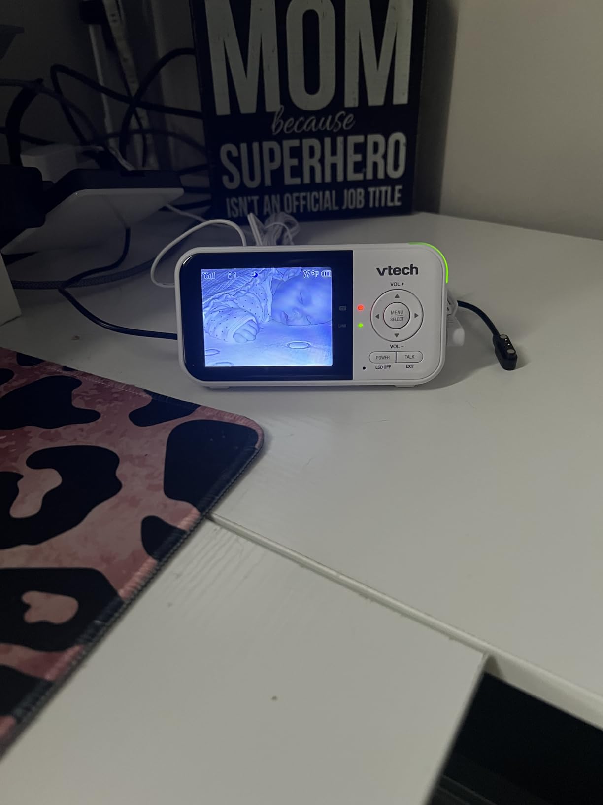 VTech Baby Monitor No WiFi - 19Hr Video Battery, 1000ft Range, Night Vision, Two-Way Talk, Temperature Sensor, Sound-Activated Screen, Lullabies | VM819 customer photo 1