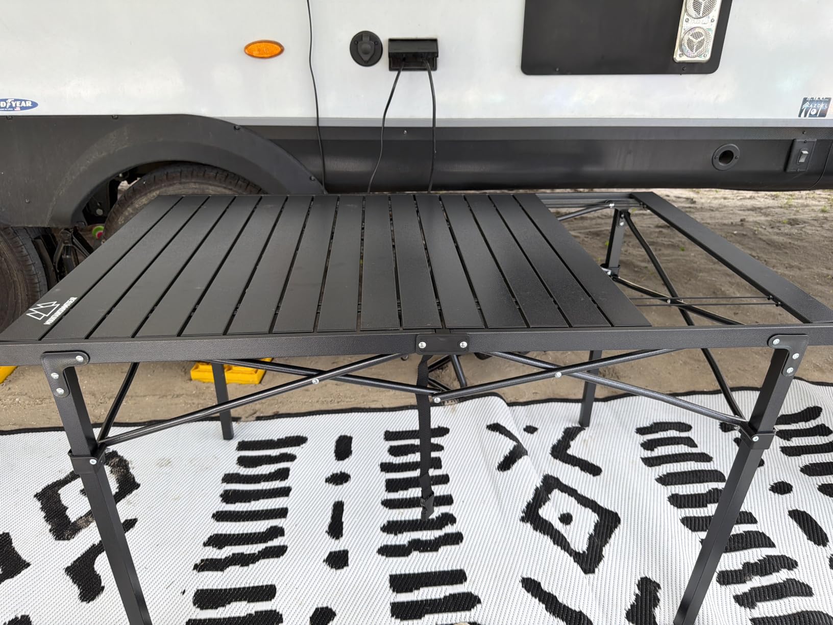 MOUNTAIN SUMMIT GEAR Heavy-Duty Roll-Top Table for Camping (Large) - Portable Aluminum-Top Folding Table with Steel Frame by Caddis Sports customer photo 1