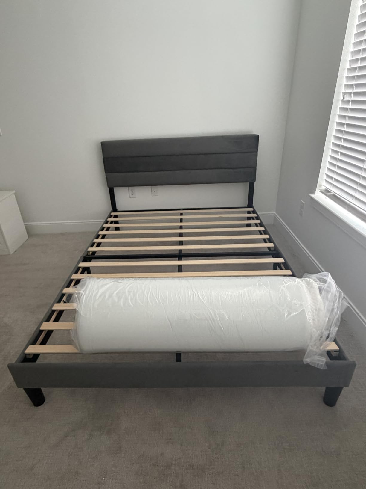 FDW 8 Inch Twin Mattress, Medium Firm, Gel Memory Foam, Pressure Relief, Cooling Foam, Removable and Washable Cover, Bed in a Box, CertiPUR-US Certified customer photo 2