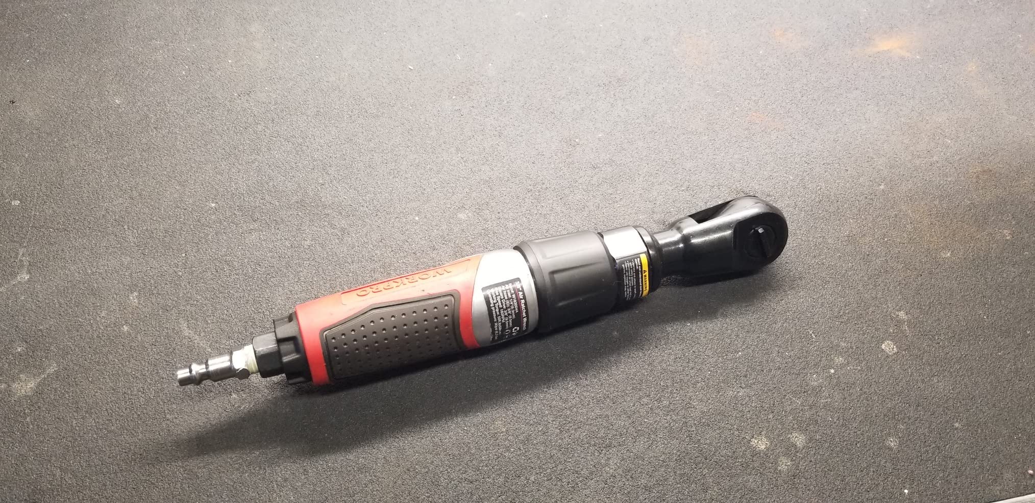 WORKPRO 3/8-Inch Air Ratchet Wrench, 50 ft-lb Max Torque, 160 RPM, 360 Degree Adjustable Exhaust customer photo 1
