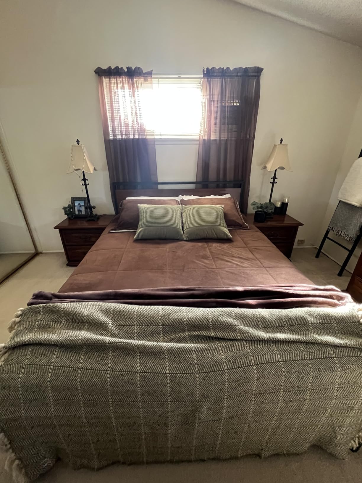 Allewie King Size Bed Frame with Wooden Headboard and Footboard, Mahogany, Heavy Duty 12 Metal Slats, Modern Platform, No Box Spring Needed customer photo 1