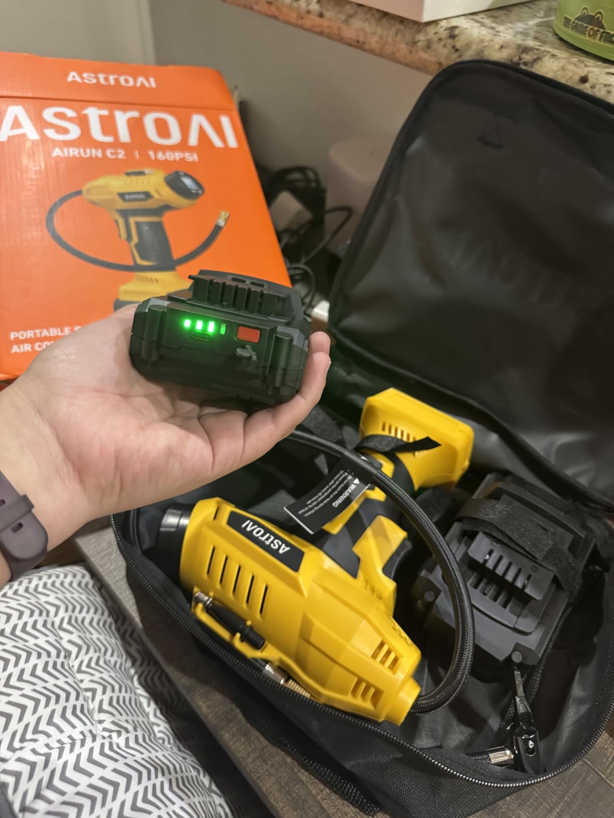 AstroAI Cordless Tire Inflator Portable Air Compressor 160PSI 12VDC Battery | Dual Power Supply Auto Shut-Off Digital Pressure Gauge Fast Inflation Air Pump for Cars Motorcycles Bikes Ball Gift Yellow customer photo 2