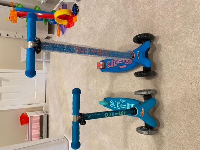 Micro Kickboard | Maxi LED Kids Scooter for Ages 5-12 | Children up to 110 lbs | 3 Wheel Lean-to-Steer Design | Motion Activated PU LED Wheels | Swiss Design customer photo 2