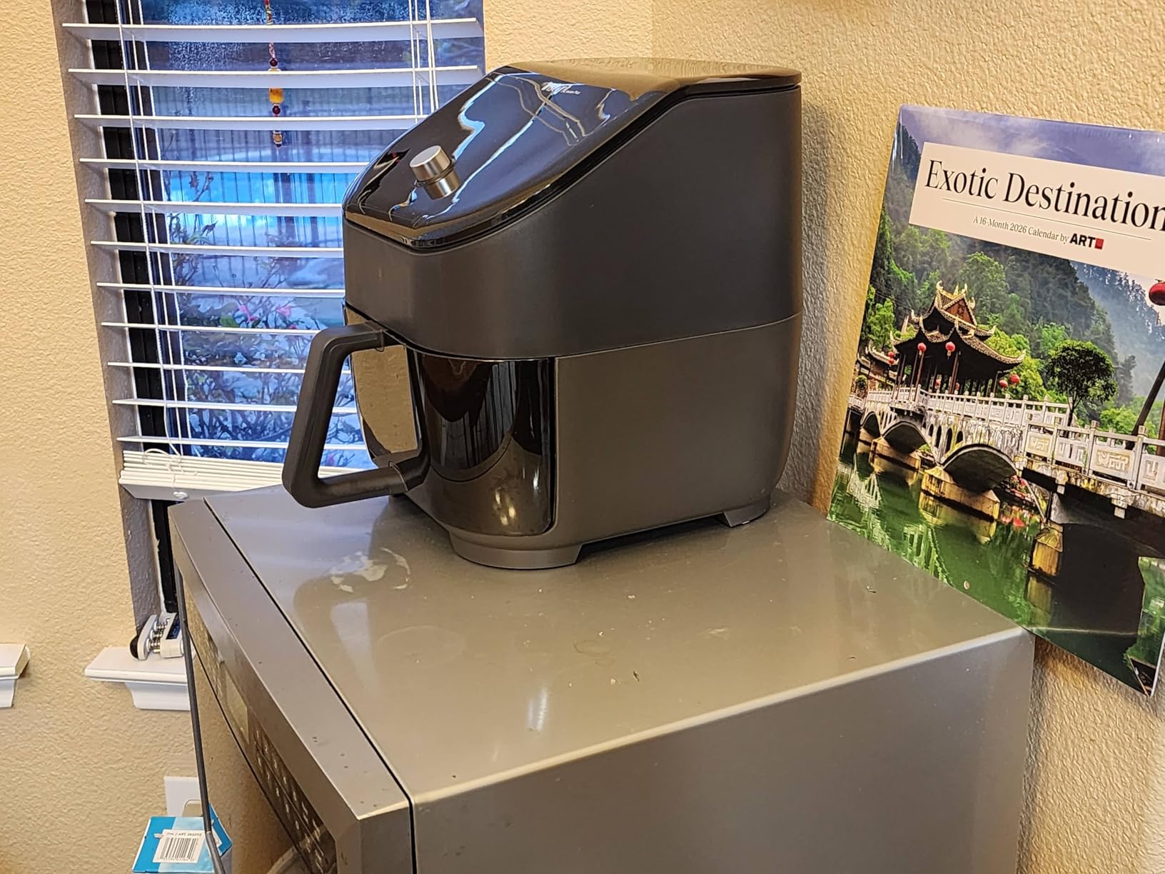 Instant Pot Vortex Plus ClearCook 6 Qt 6-in-1 Air Fryer, Black | airfryer, 6 quart, crisp, broil, roast, dehydrate, bake, reheat, family size customer photo 2