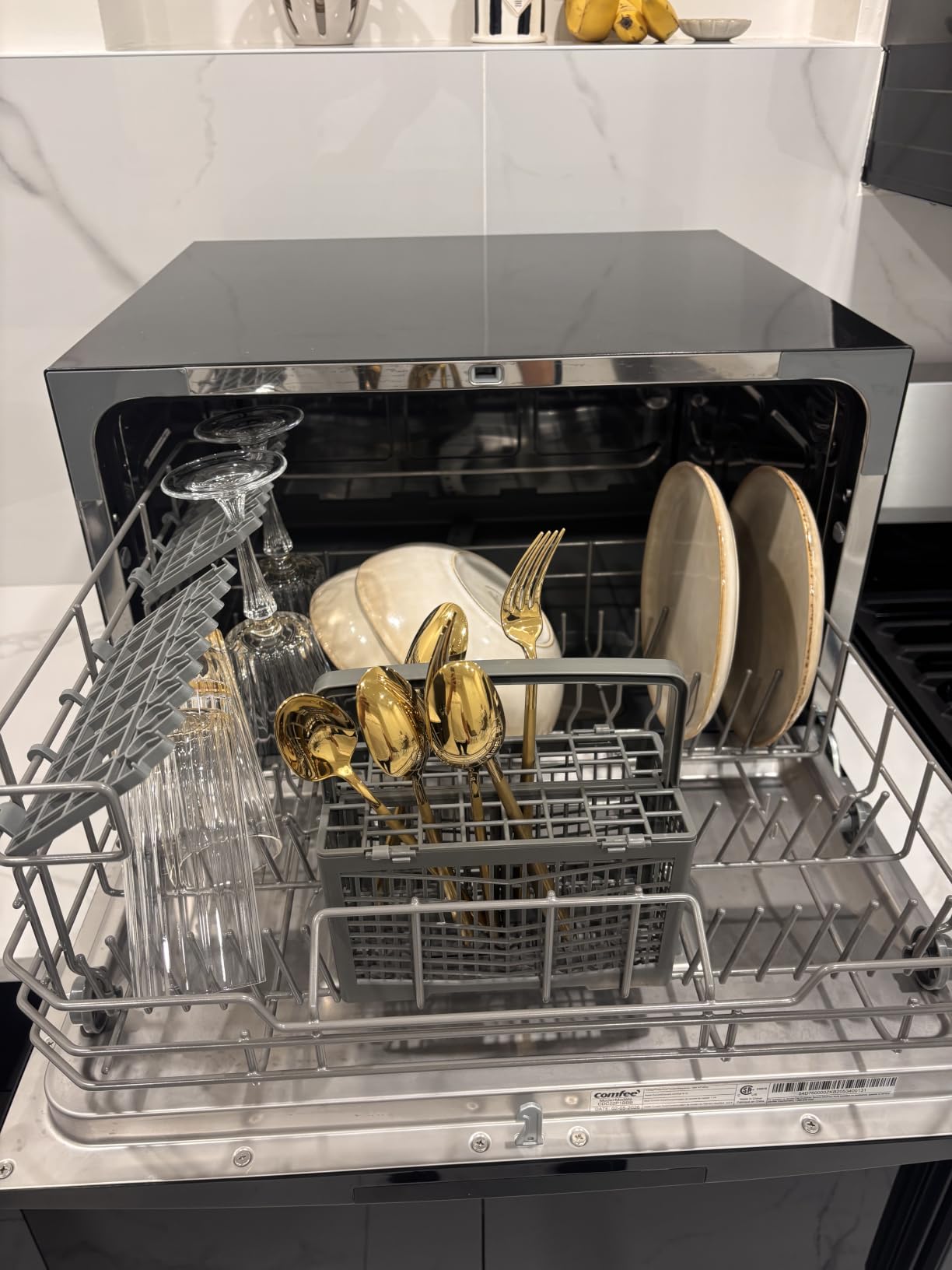 COMFEE' Countertop Dishwasher Portable, 6 Place Settings, Energy Star, 8 Washing Programs, Space-saving Design customer photo 1