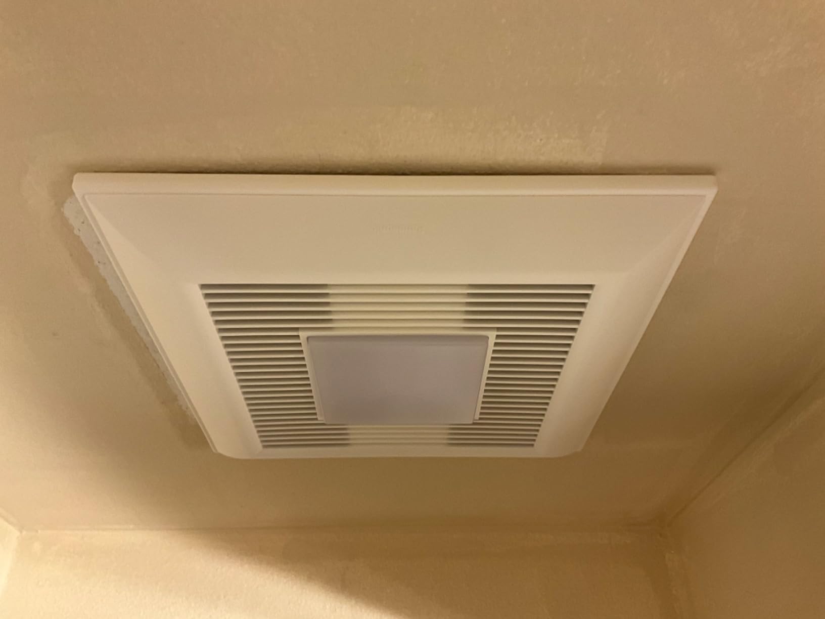 Panasonic FV-0511VFL1 WhisperFit Bath Fan + Light, 50-80-110 CFM, Dimmable LED Light, Energy Star Rated, Easy Installation customer photo 1