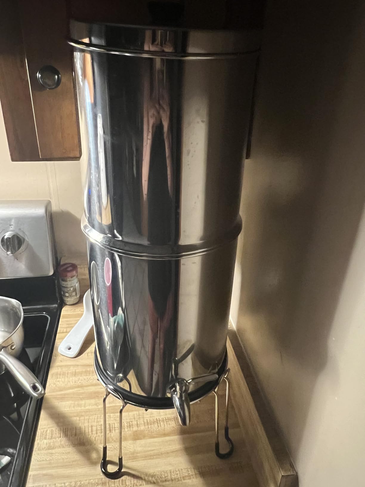 Purewell 3-Stage 0.01μm Ultra-Filtration Gravity Water Filter System, NSF/ANSI 42&372 Certification, 304 Stainless Steel Countertop System with 2 Filters and Stand, Reduce 99% Chlorine, 2.25G, PW-OB customer photo 2