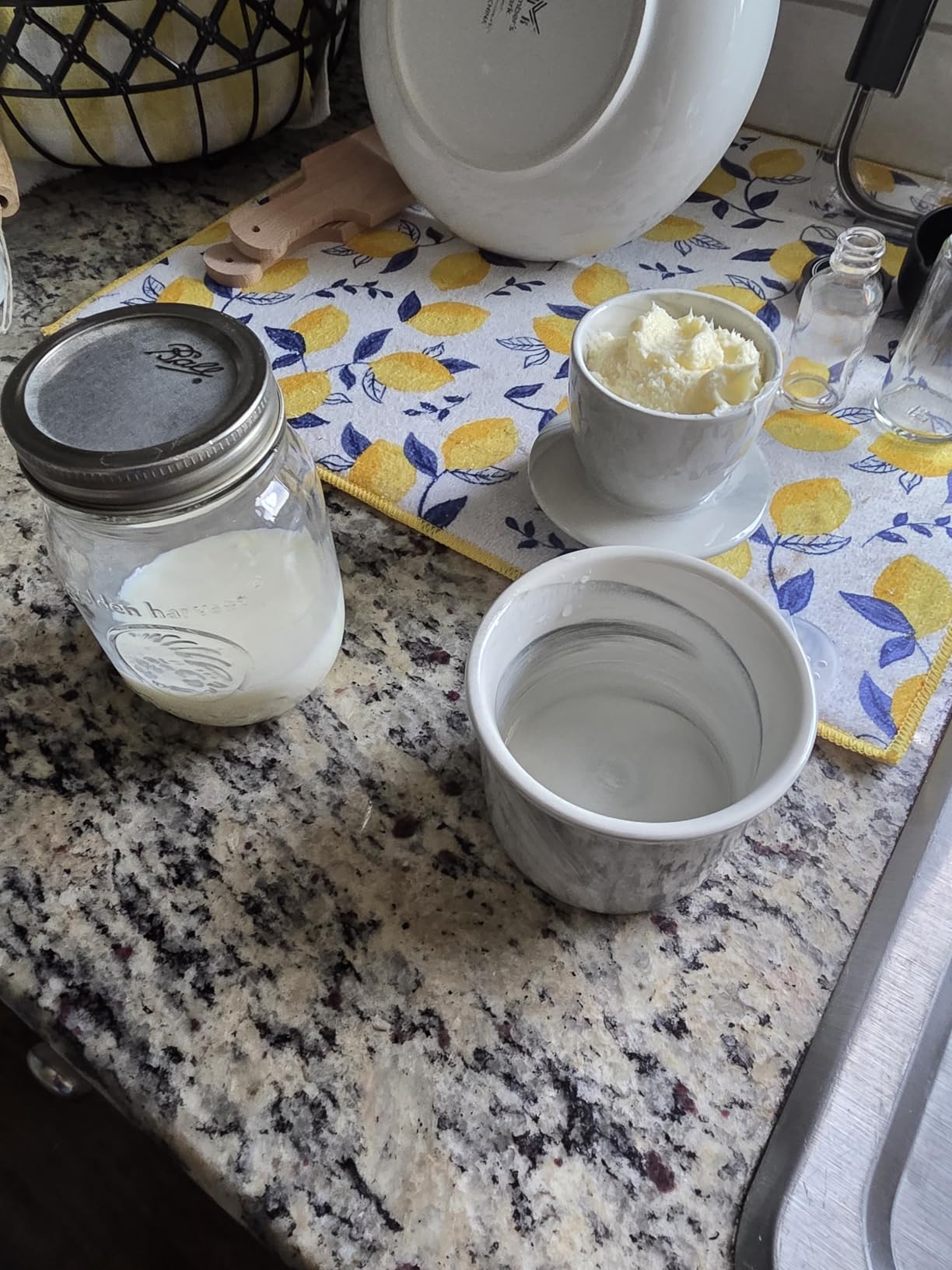 Dazey Butter Churn - Hand Crank Butter Churner - Manual Butter Maker with Beech Wood Butter Paddles Included customer photo 1