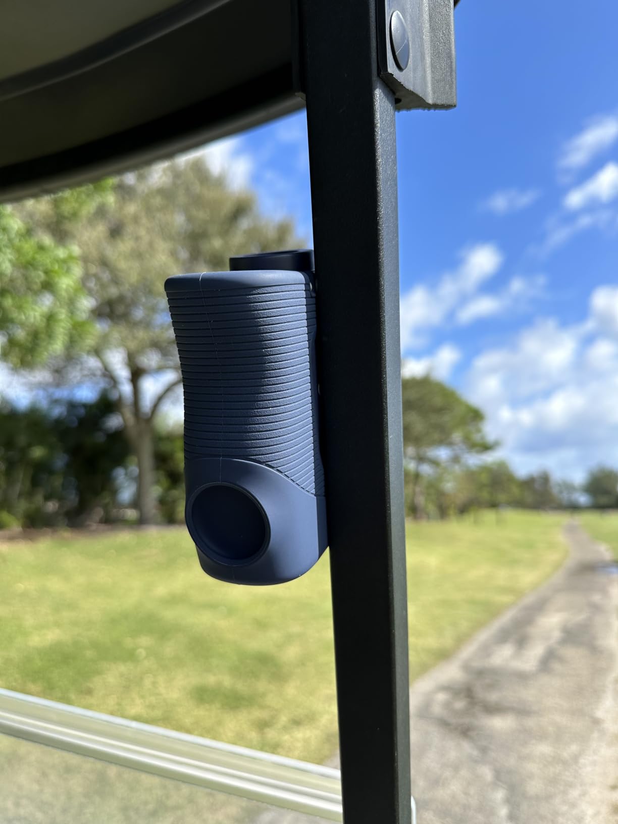 Blue Tees Golf Series 3 Max+ Golf Rangefinder with Slope Switch, 1000 Yards Range Finder, 6X Magnification Laser Rangefinder, Slope Measurement, Magnetic Strip, Flag Pole Locking with Pulse Vibration customer photo 2